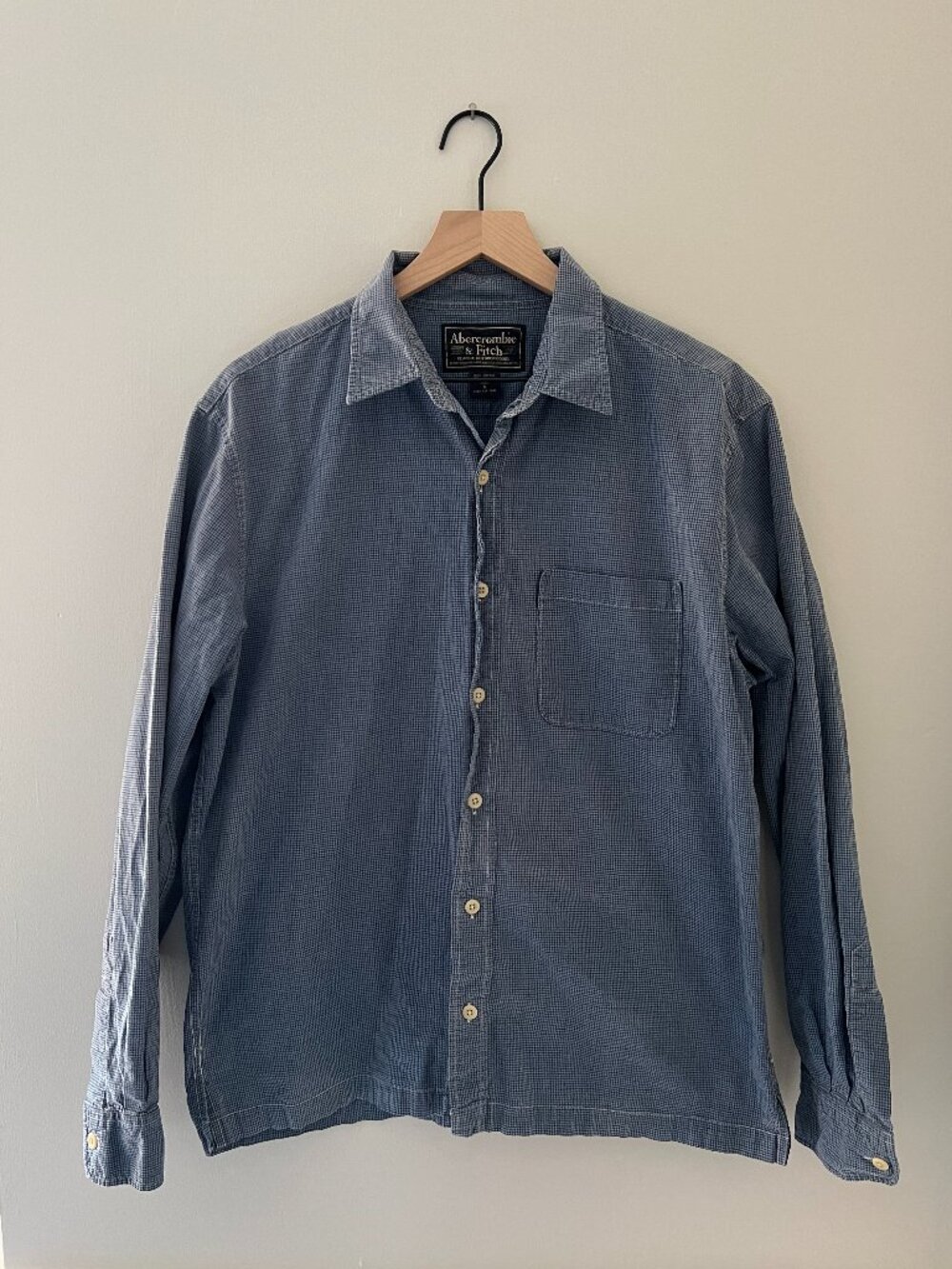 Abercrombie & Fitch Reliable Outdoor Goods Button Down Shirt